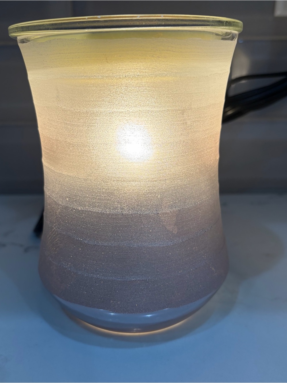 Scentsy Gradient Glass Warmer Full Size Wax Warmer - Comes with Fragrance Bar